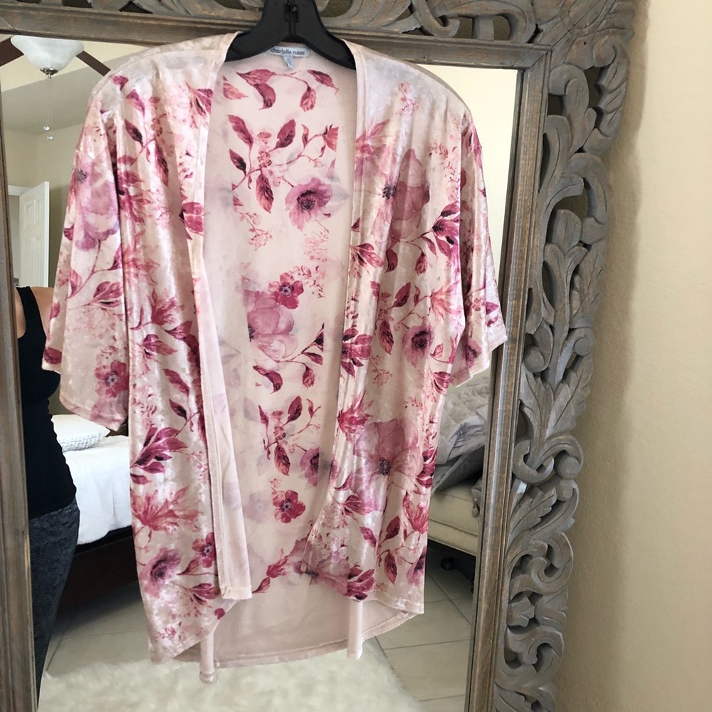 Charlotte Russe Kimono size XS